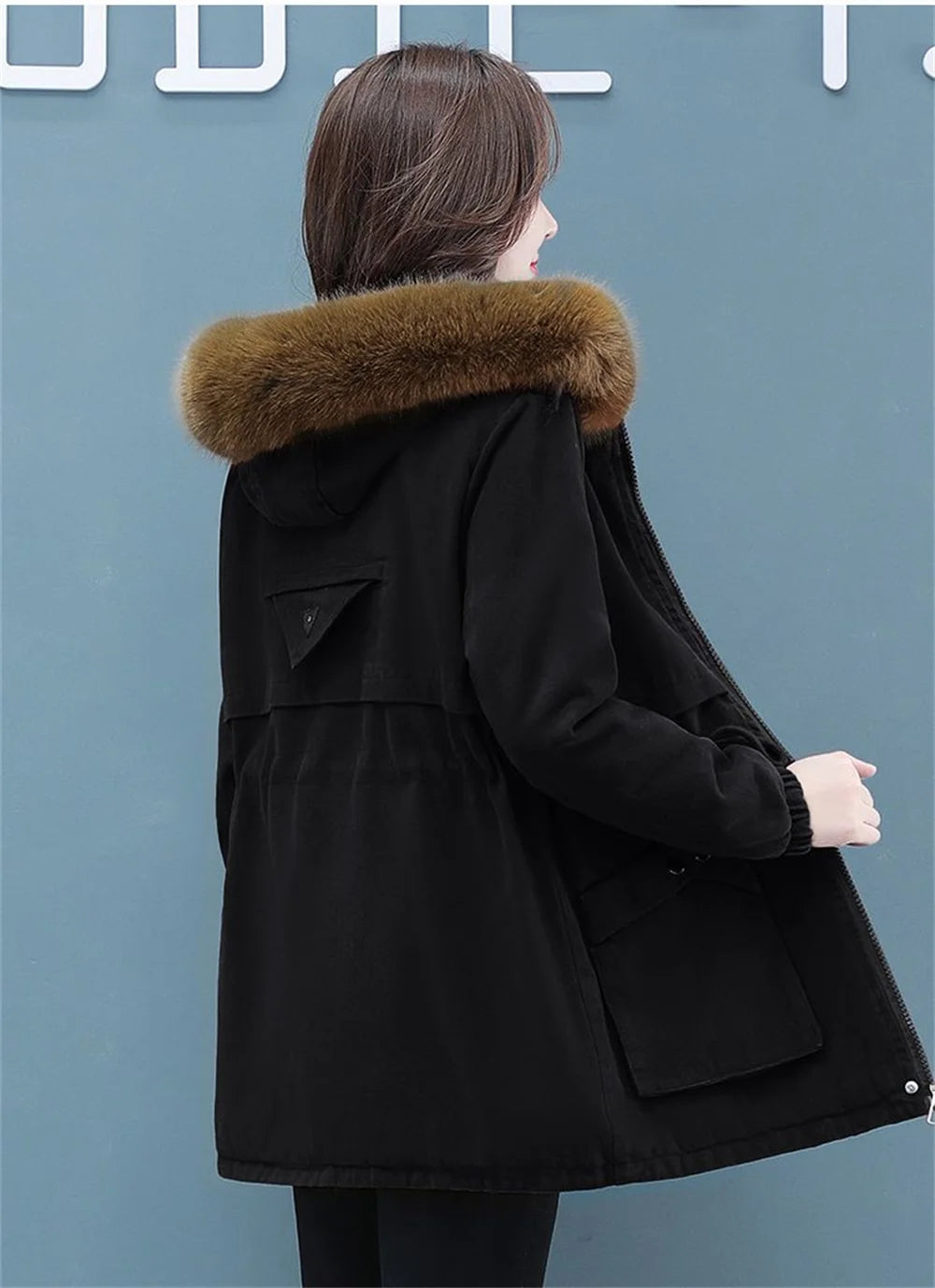 Parker Medium to Long Length Cotton Jacket For Winter 2025,