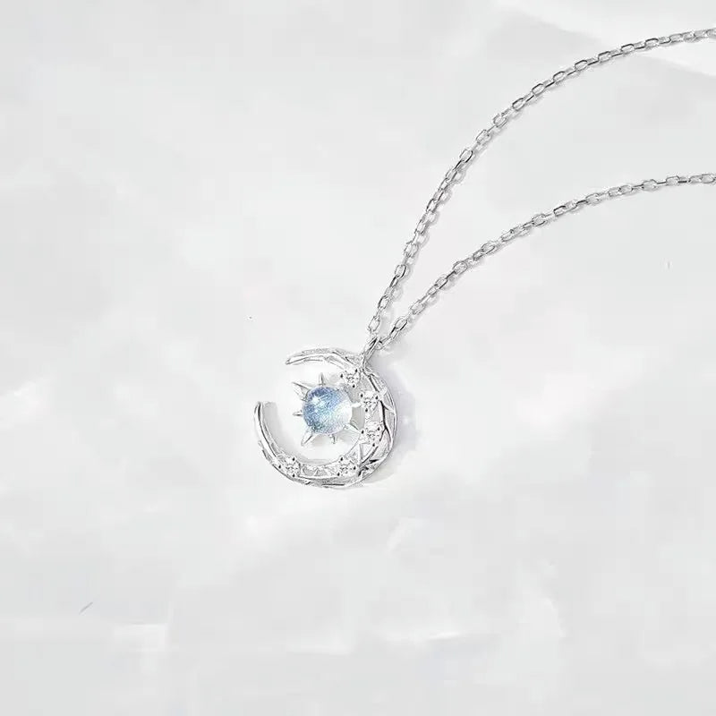 LATS Star Moon Pendant Necklaces for Women Simple Clavicle Chain Fashion Jewelry Accessories