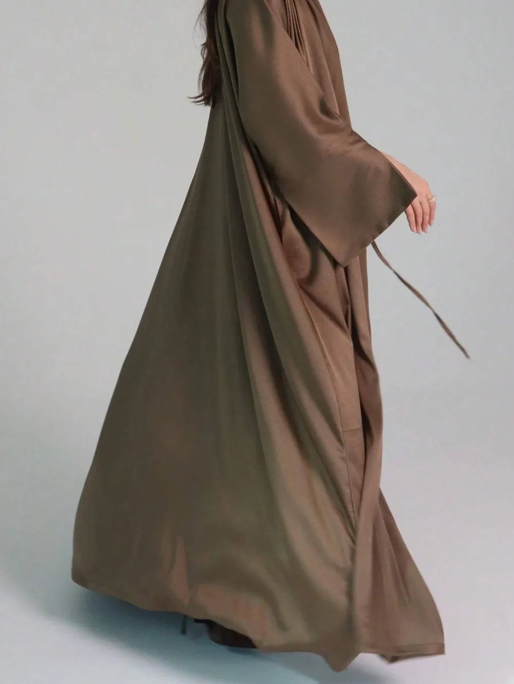 Middle-East Ethnic Clothing Full Sleeve Lace up Loose Abaya