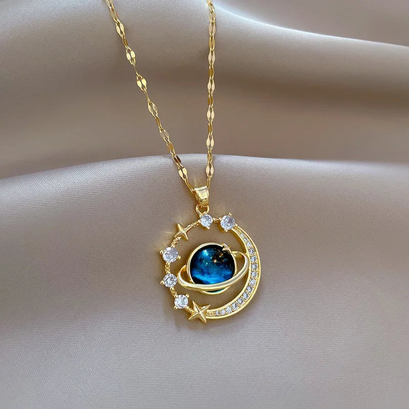 Exquisite Starry Sky Planet Light Luxury Temperament Necklace Star Moon Versatile Clavicle Chain Womens Christmas Jewelry Gift