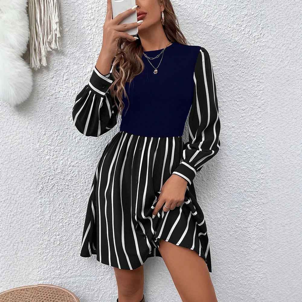 2025 Women's Long Sleeve Round-Neck Stripes Hem Simple Decent Dresses