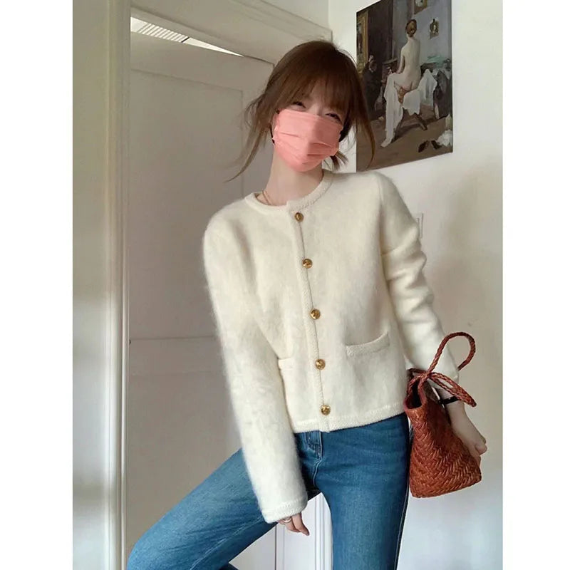 Women's White Knitted Coats Single-Breasted Short Sweater